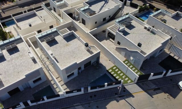 3 chambre Villa/Maison à vendre à Pinar de Campoverde, Pilar de la Horadada - 431 500 € (Ref: 9475541)