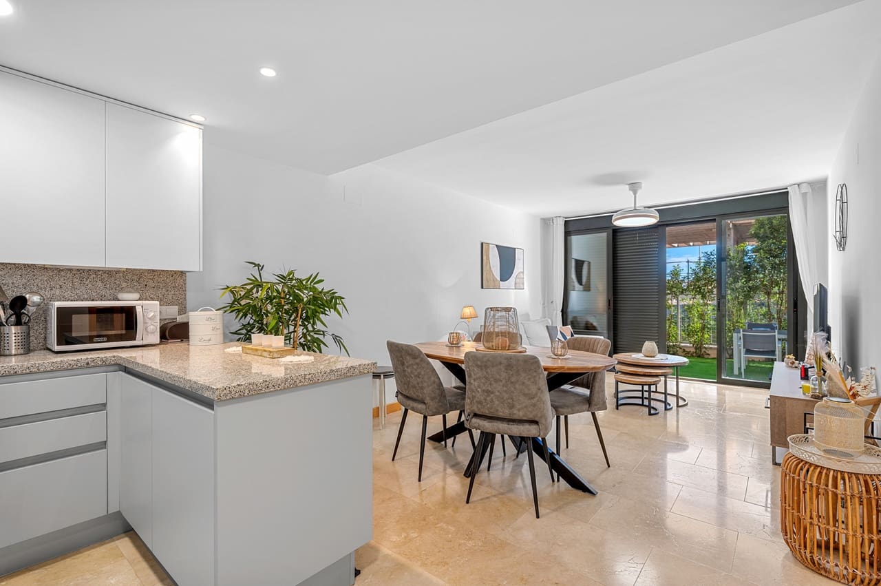 2 soveværelse Lejlighed til salg i Campoamor med garage - € 185.000 (Ref: 9475542)