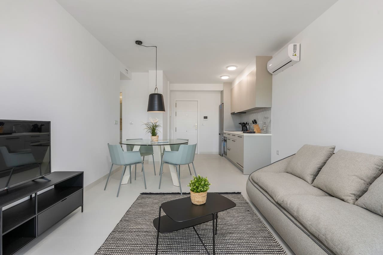 2 sovrum Lägenhet till salu i San Miguel de Salinas med garage - 185 000 € (Ref: 9475544)