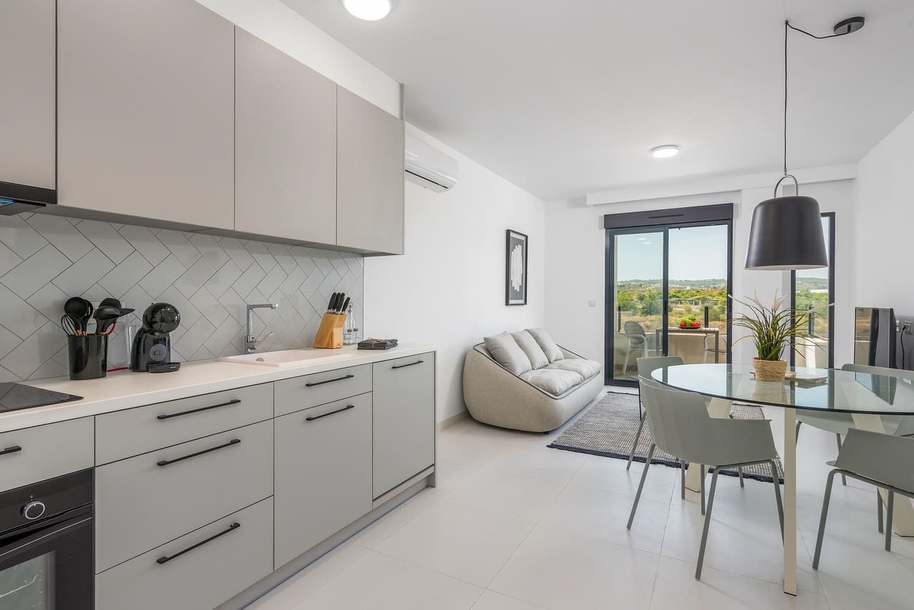 2 sypialnia Apartament na sprzedaż w San Miguel de Salinas z garażem - 185 000 € (Ref: 9475544)