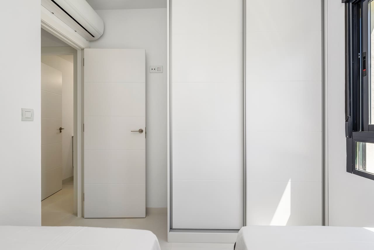 Apartamento de 2 habitaciones en San Miguel de Salinas en venta con garaje - 220.000 € (Ref: 9475545)