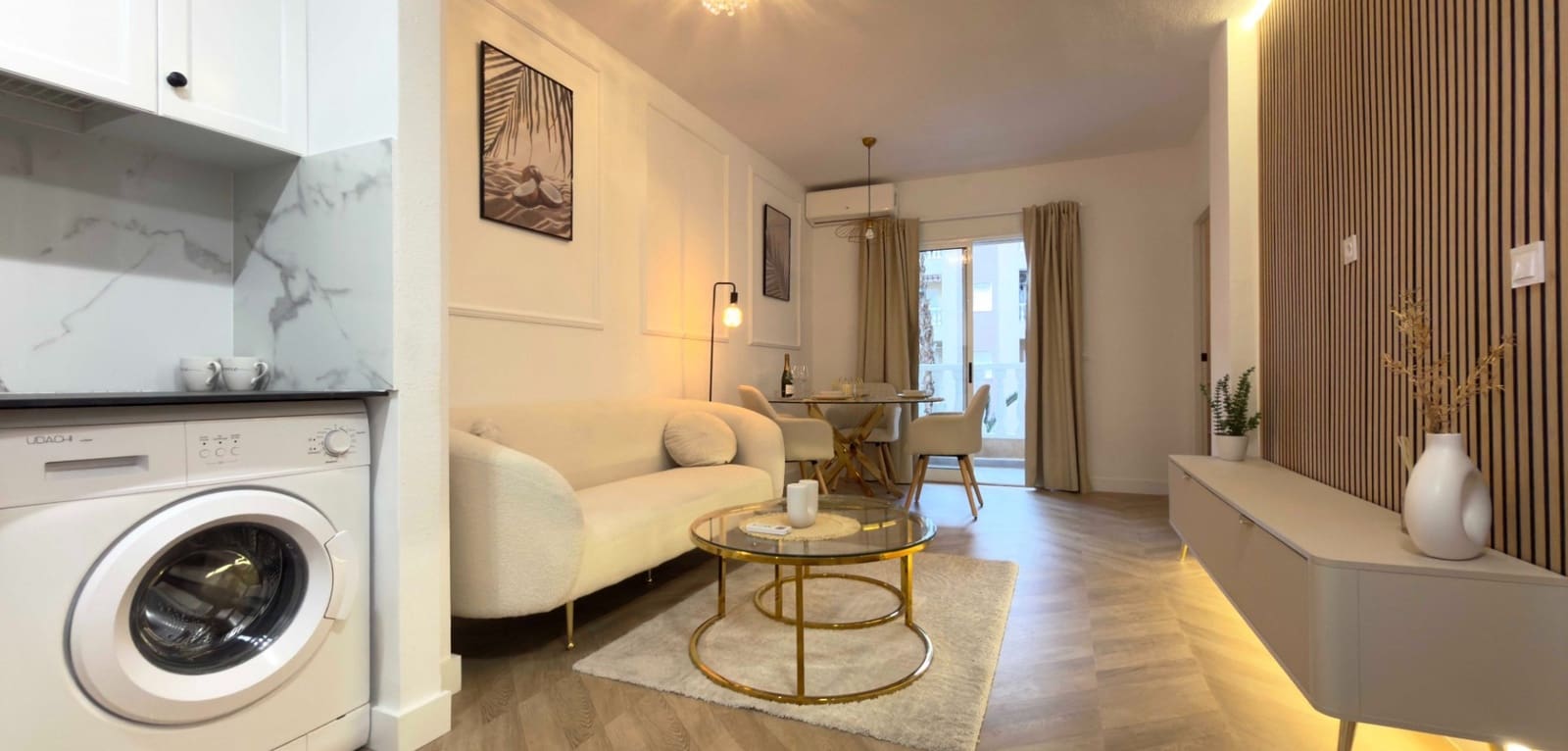 2 bedroom Apartment for sale in Torrevieja with pool - € 169,000 (Ref: 9481106)