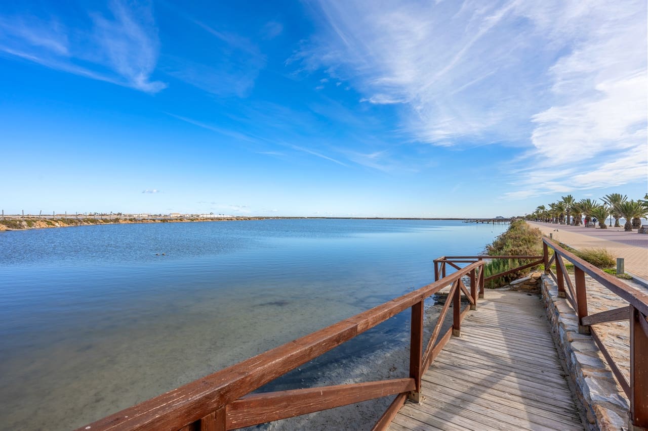 3 Zimmer Bungalow zu verkaufen in San Pedro del Pinatar mit Garage - 179.500 € (Ref: 9481109)