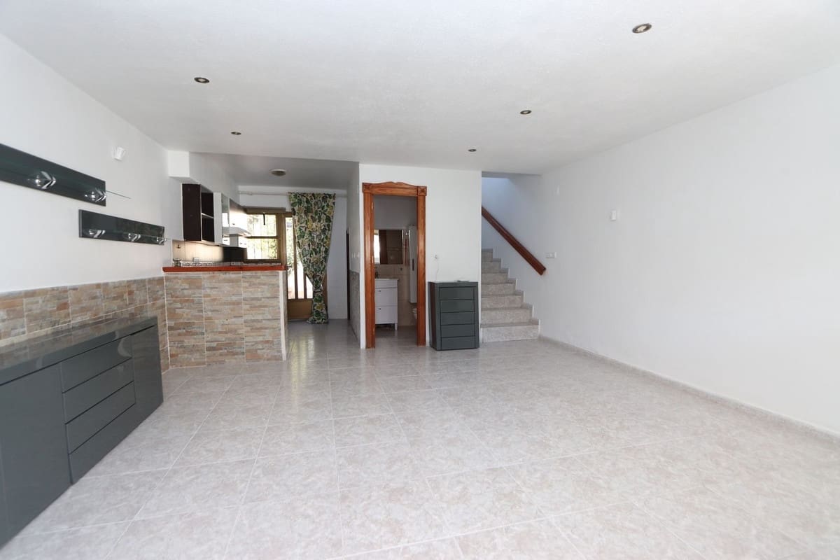 Pareado de 3 habitaciones en Los Balcones en venta - 165.000 € (Ref: 9481110)