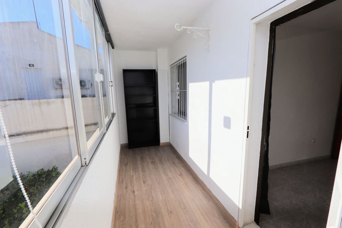 Pareado de 3 habitaciones en Los Balcones en venta - 165.000 € (Ref: 9481110)