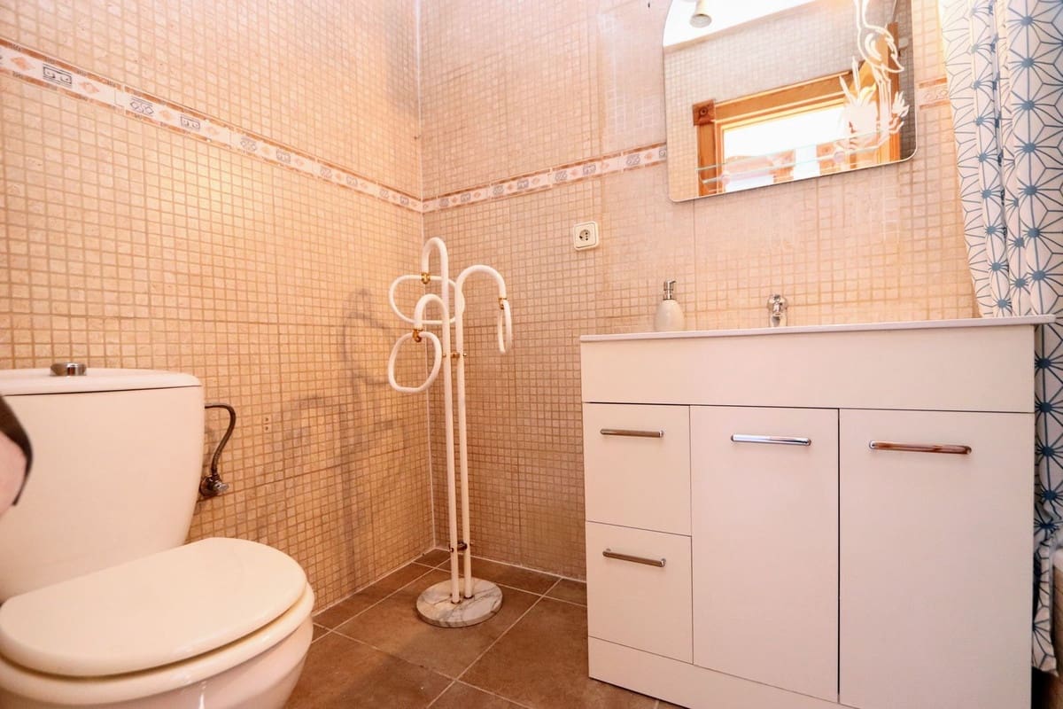 Pareado de 3 habitaciones en Los Balcones en venta - 165.000 € (Ref: 9481110)