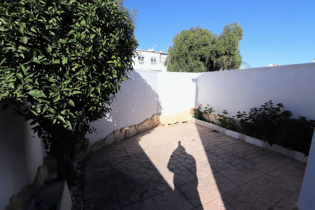 Pareado de 3 habitaciones en Los Balcones en venta - 165.000 € (Ref: 9481110)