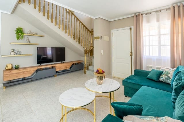 3 soveværelse Villa til salg i Los Balcones - Los Altos, Torrevieja med swimmingpool - € 350.000 (Ref: 9481954)