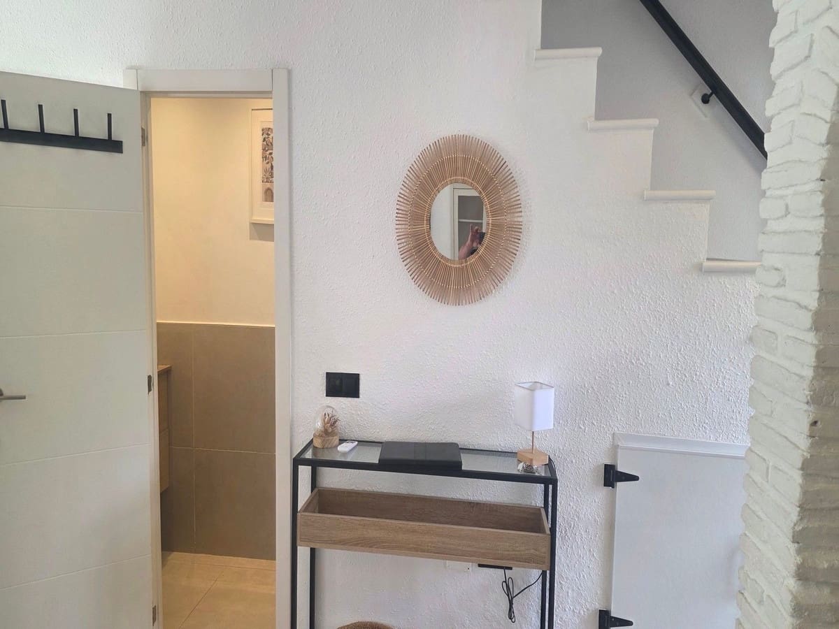 2 bedroom Townhouse for sale in Calahonda with pool - € 510,000 (Ref: 9481955)