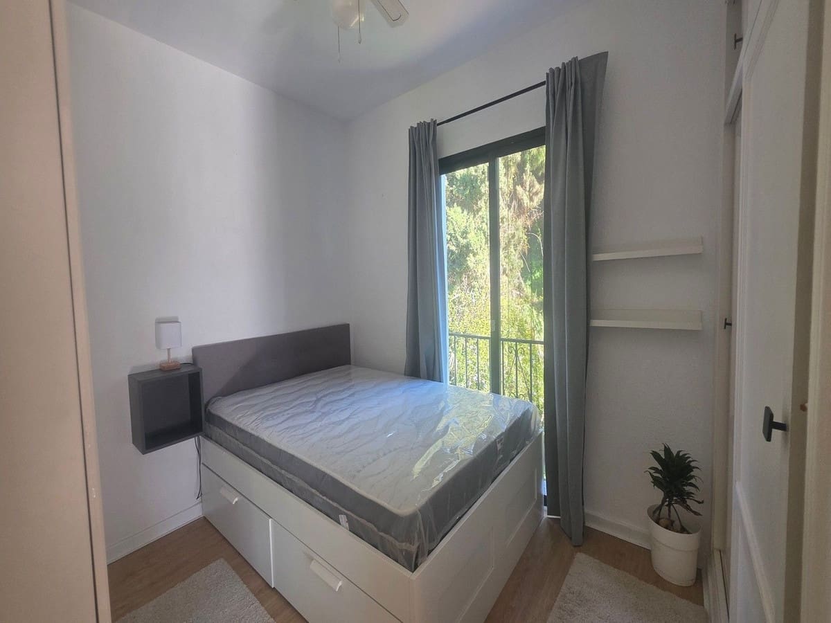 2 bedroom Townhouse for sale in Calahonda with pool - € 510,000 (Ref: 9481955)