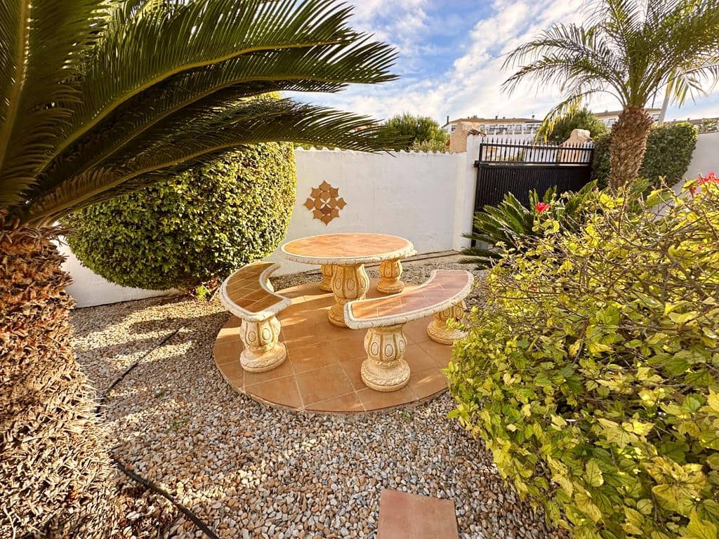 3 bedroom Villa for sale in Gea y Truyols - € 315,000 (Ref: 9488678)