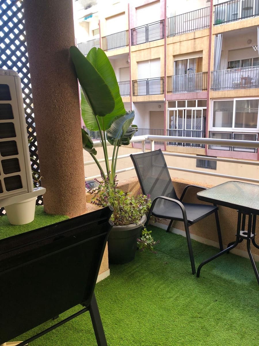2 camera da letto Appartamento in vendita in Torrevieja - 199.000 € (Rif: 9488679)