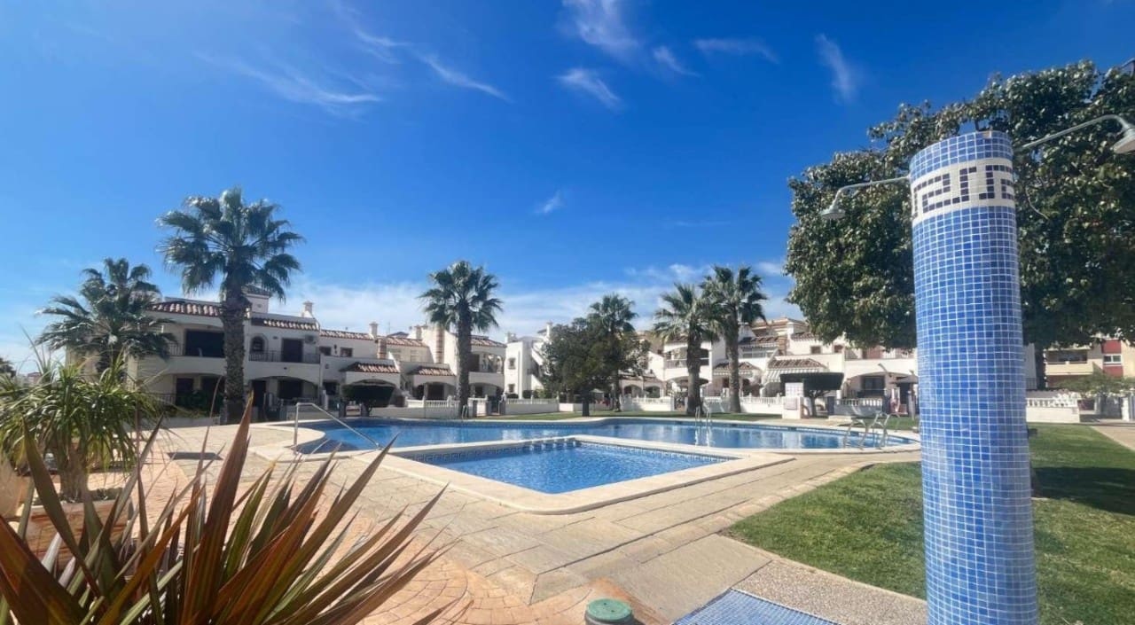 2 bedroom Apartment for sale in Playa Flamenca with garage - € 189,900 (Ref: 9491185)