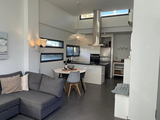 3 quarto Moradia para venda em Villamartin, Orihuela com garagem - 329 995 € (Ref: 9497227)