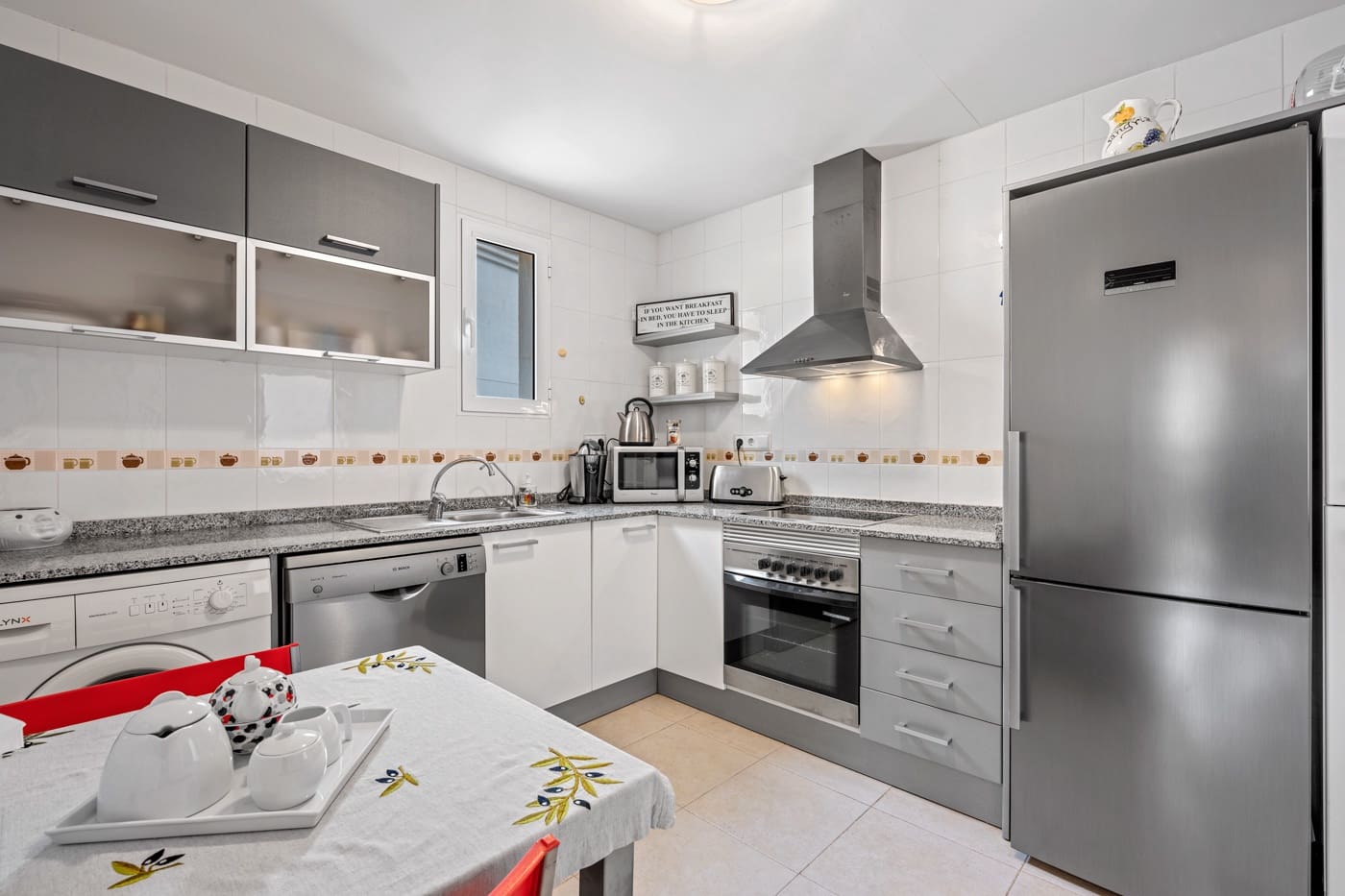 3 chambre Appartement à vendre à San Cayetano - 155 000 € (Ref: 9497234)