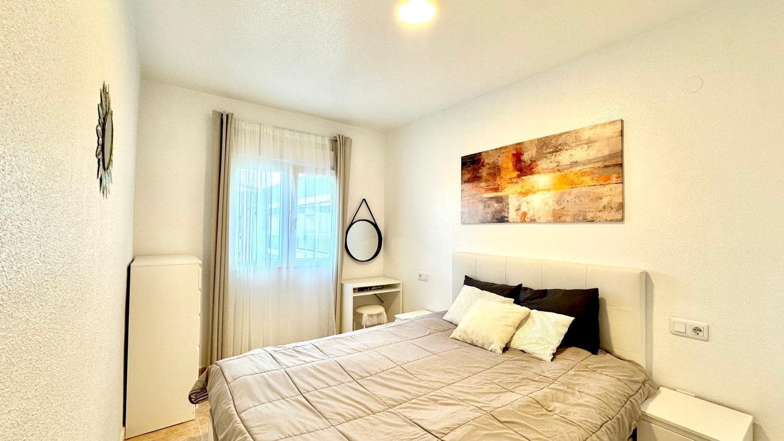 2 bedroom Penthouse for sale in Torrevieja - € 149,900 (Ref: 9497237)