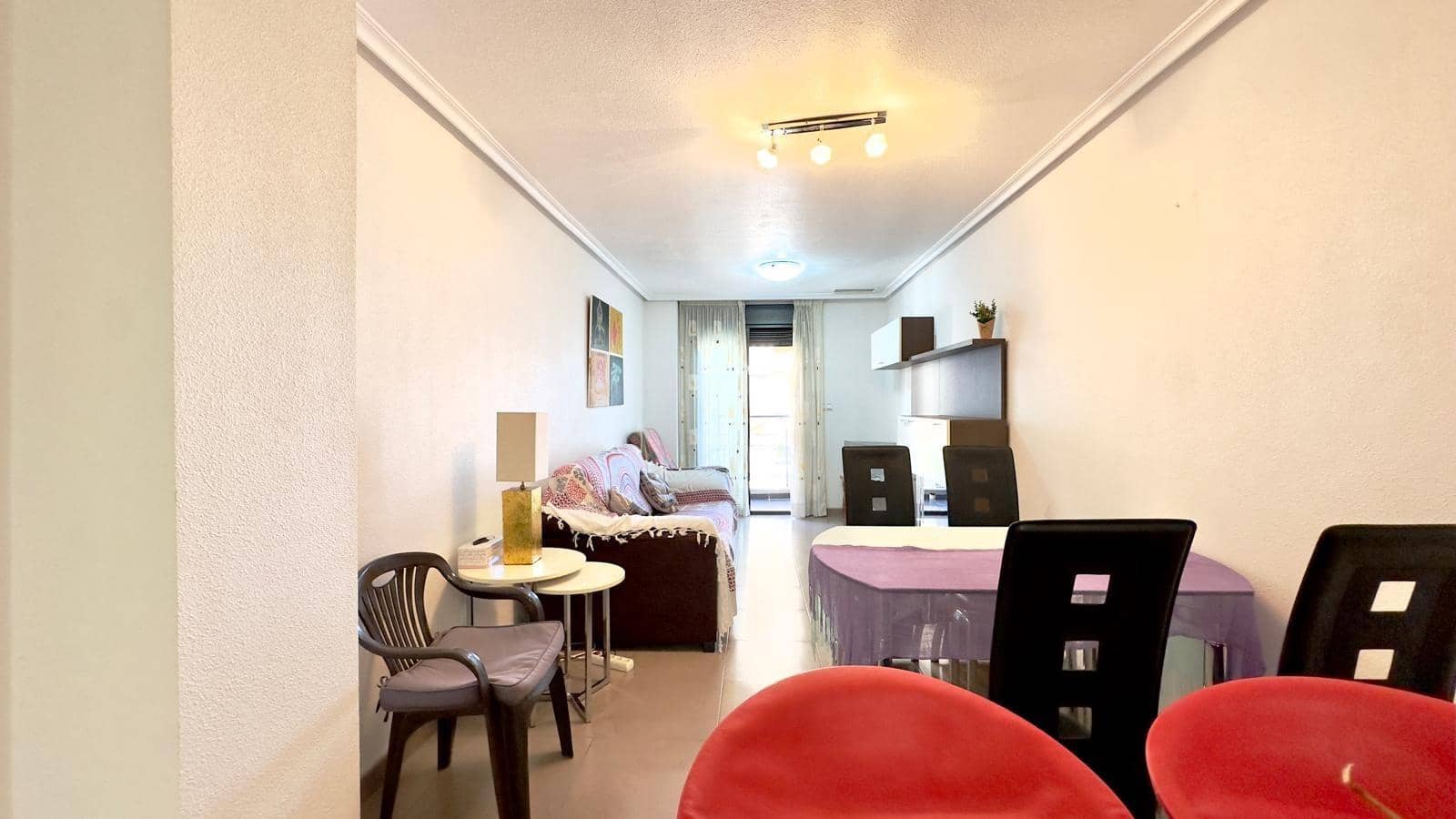 Apartamento de 2 habitaciones en Torrevieja en venta - 144.900 € (Ref: 9497238)