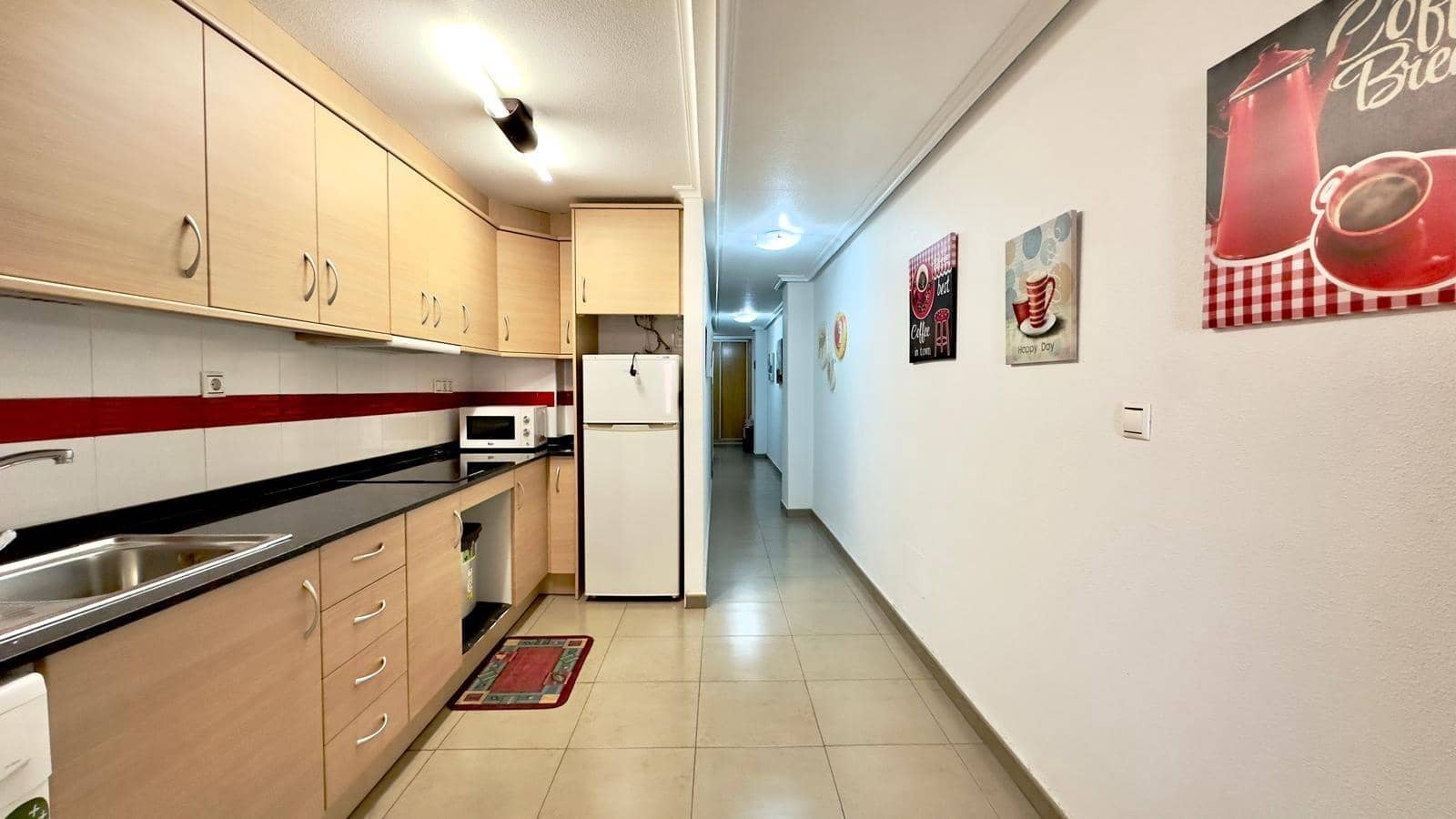 Apartamento de 2 habitaciones en Torrevieja en venta - 144.900 € (Ref: 9497238)