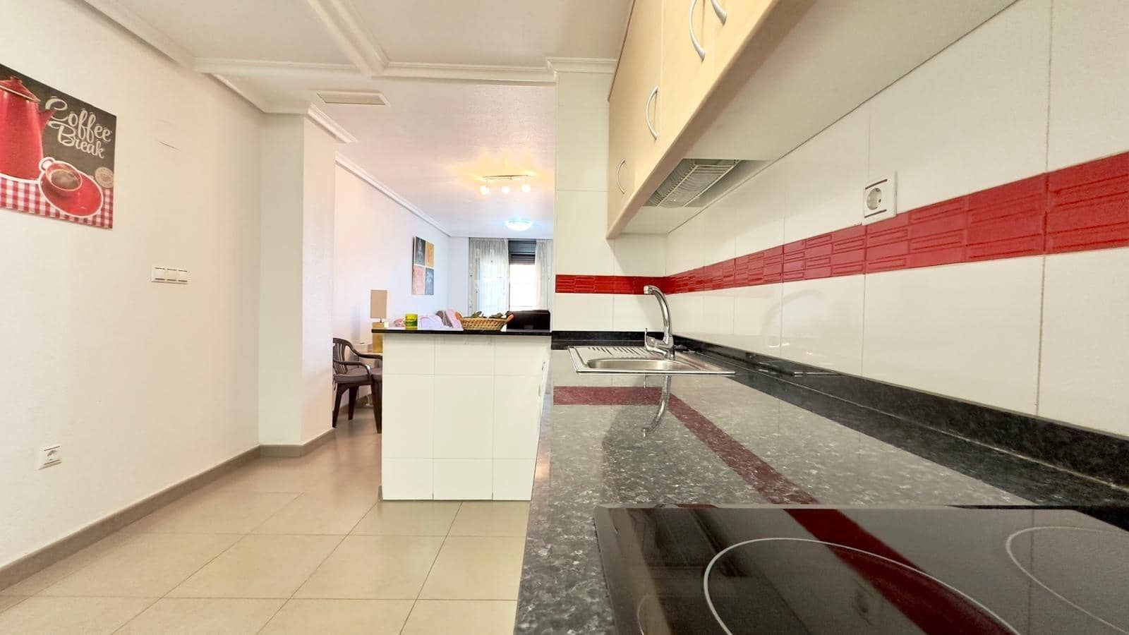 Apartamento de 2 habitaciones en Torrevieja en venta - 144.900 € (Ref: 9497238)