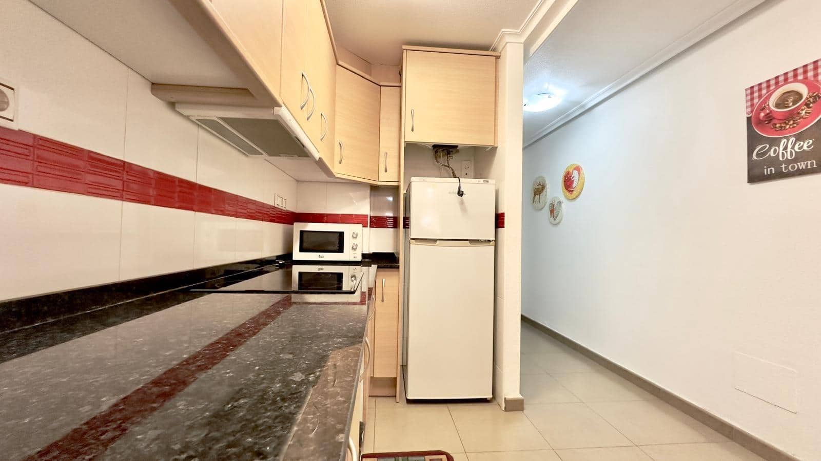 Apartamento de 2 habitaciones en Torrevieja en venta - 144.900 € (Ref: 9497238)