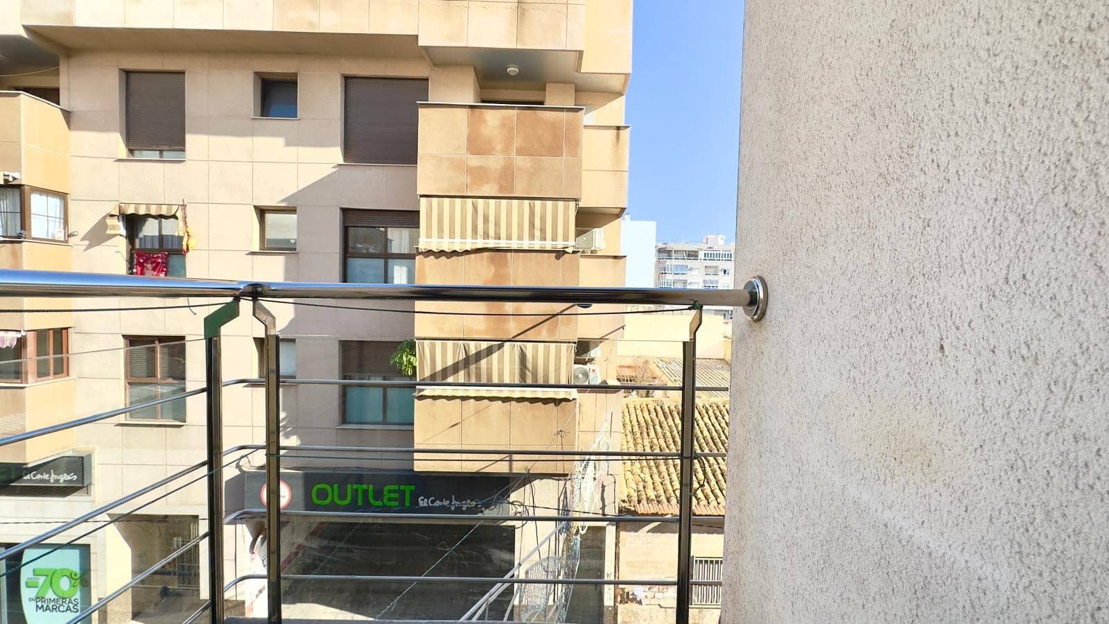 Apartamento de 2 habitaciones en Torrevieja en venta - 144.900 € (Ref: 9497238)