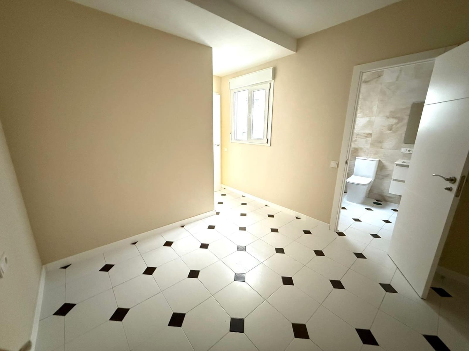 3 sovrum Lägenhet till salu i Torrevieja - 159 000 € (Ref: 9497239)