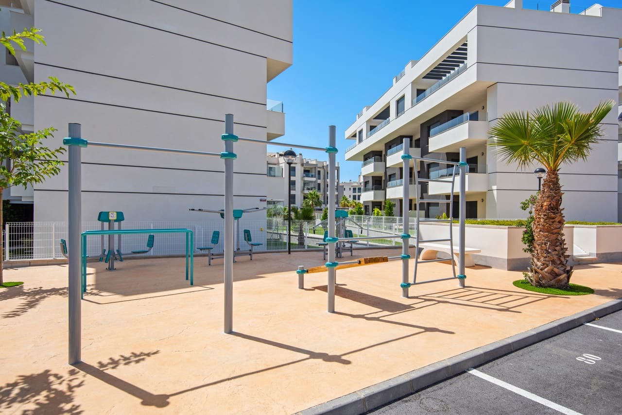 2 soveværelse Lejlighed til salg i Villamartin med garage - € 228.995 (Ref: 9502132)