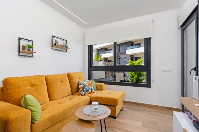 Apartamento de 2 habitaciones en Villamartin, Orihuela en venta con garaje - 228.995 € (Ref: 9502132)