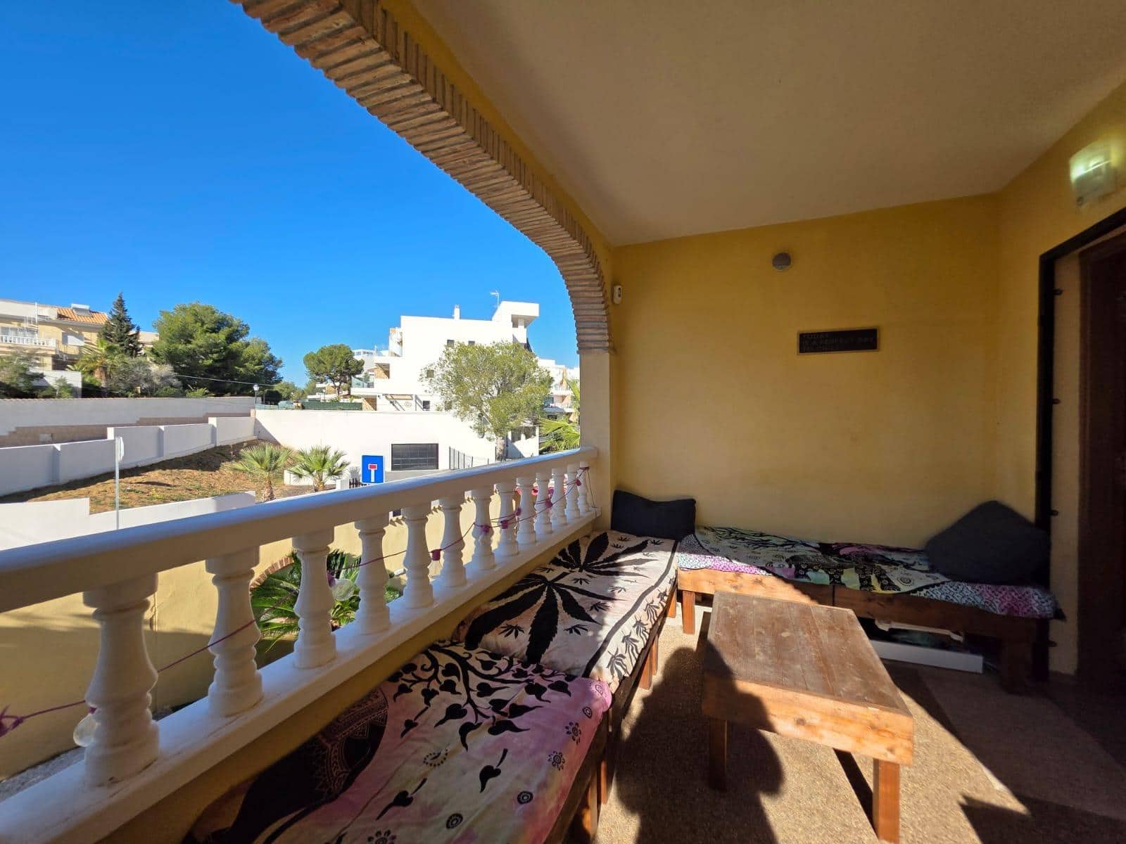 Chalet de 4 habitaciones en Orihuela Costa en venta con piscina - 348.900 € (Ref: 9502134)