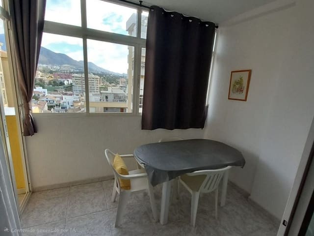 3 makuuhuone Huoneisto myytävänä paikassa Los Boliches , Fuengirola mukana uima-altaan - 340 000 € (Ref: 9504008)