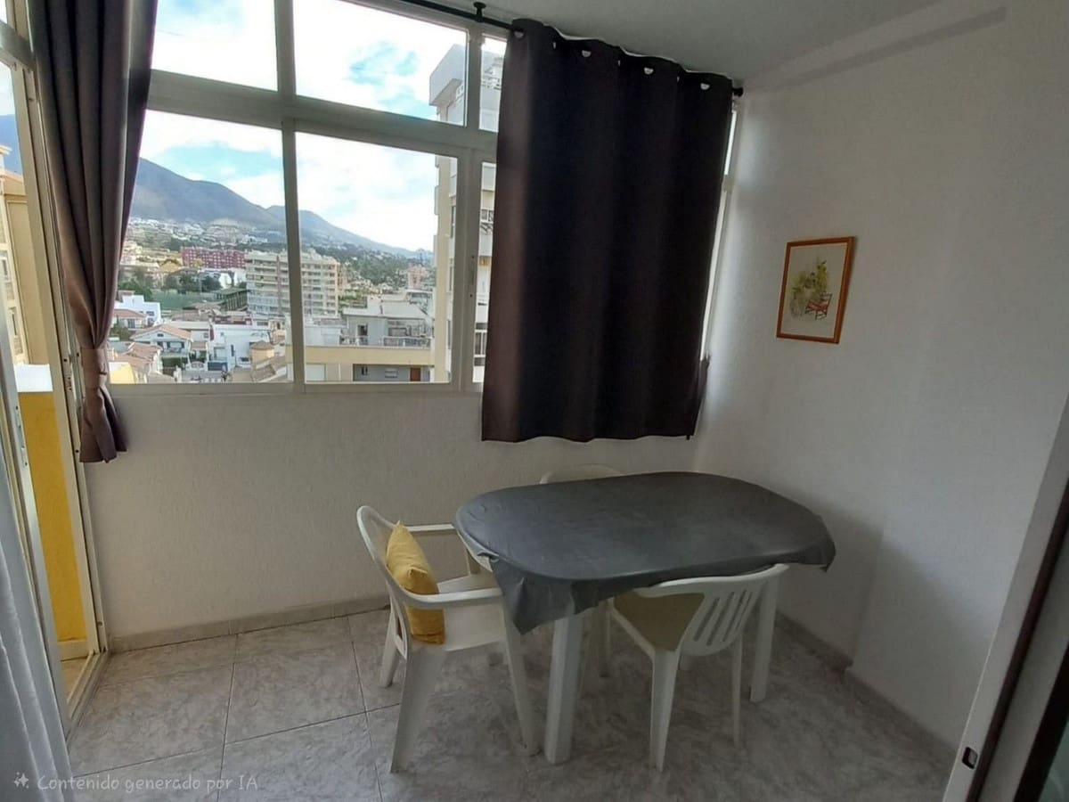 3 bedroom Apartment for sale in Fuengirola with pool - € 340,000 (Ref: 9504008)