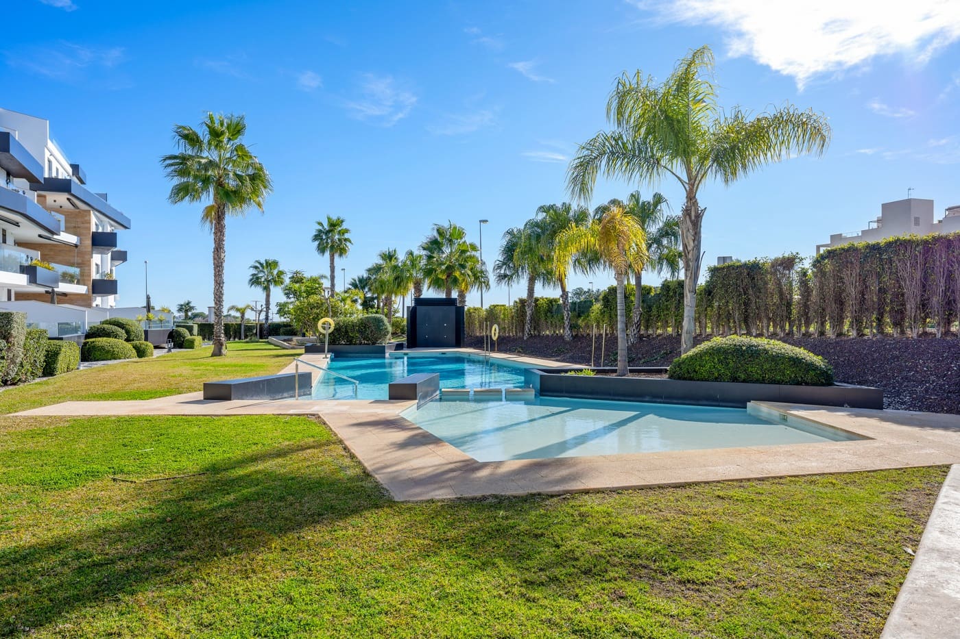 2 bedroom Apartment for sale in Orihuela Costa with pool garage - € 369,000 (Ref: 9504018)