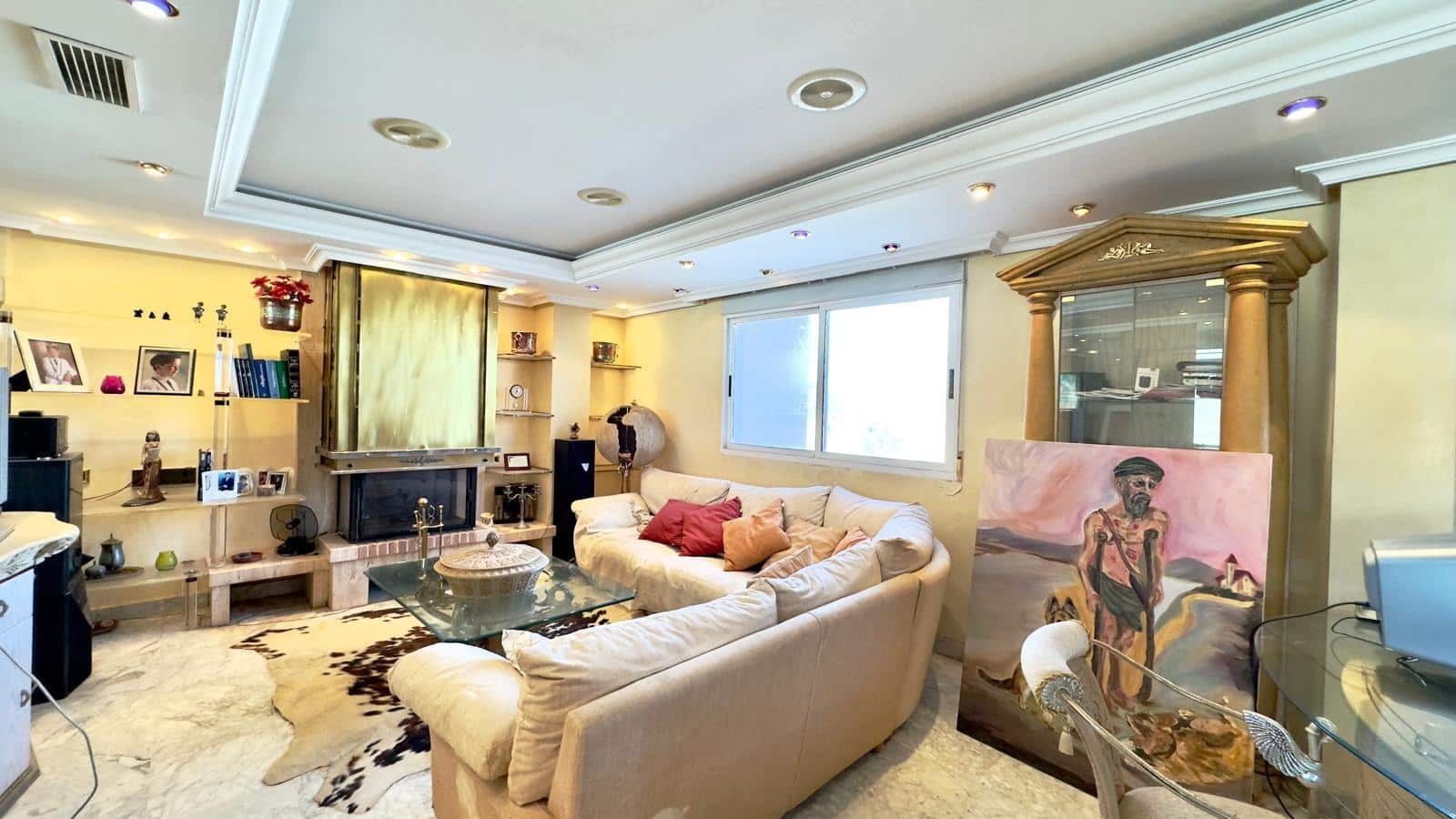 2 makuuhuone Kattohuoneisto myytävänä paikassa Torrevieja - 449 900 € (Ref: 9504023)