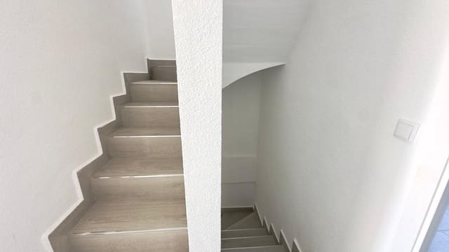 3 soveværelse Byhus til salg i Torreblanca, Torrevieja med swimmingpool - € 249.900 (Ref: 9504024)