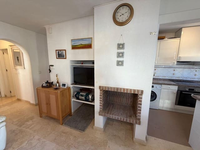 Pareado de 3 habitaciones en Playa Flamenca, Orihuela en venta con piscina - 245.000 € (Ref: 9504025)