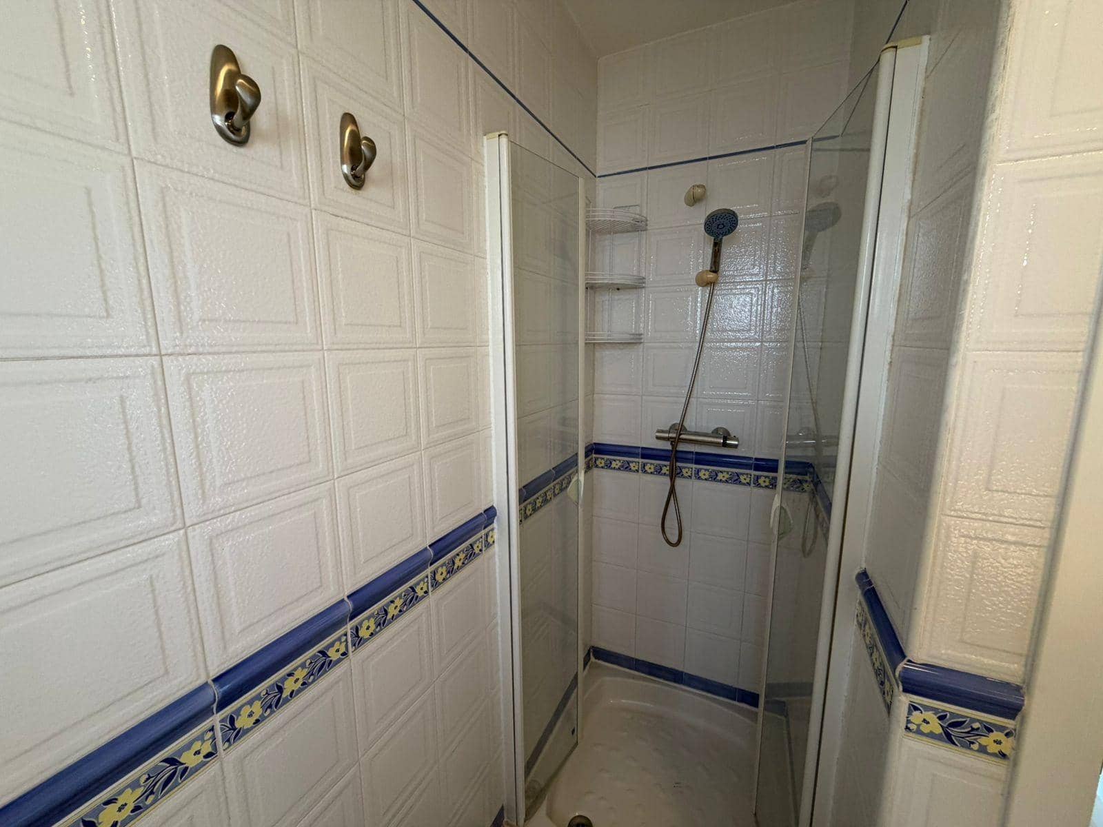 Pareado de 3 habitaciones en Orihuela Costa en venta con piscina - 245.000 € (Ref: 9504025)