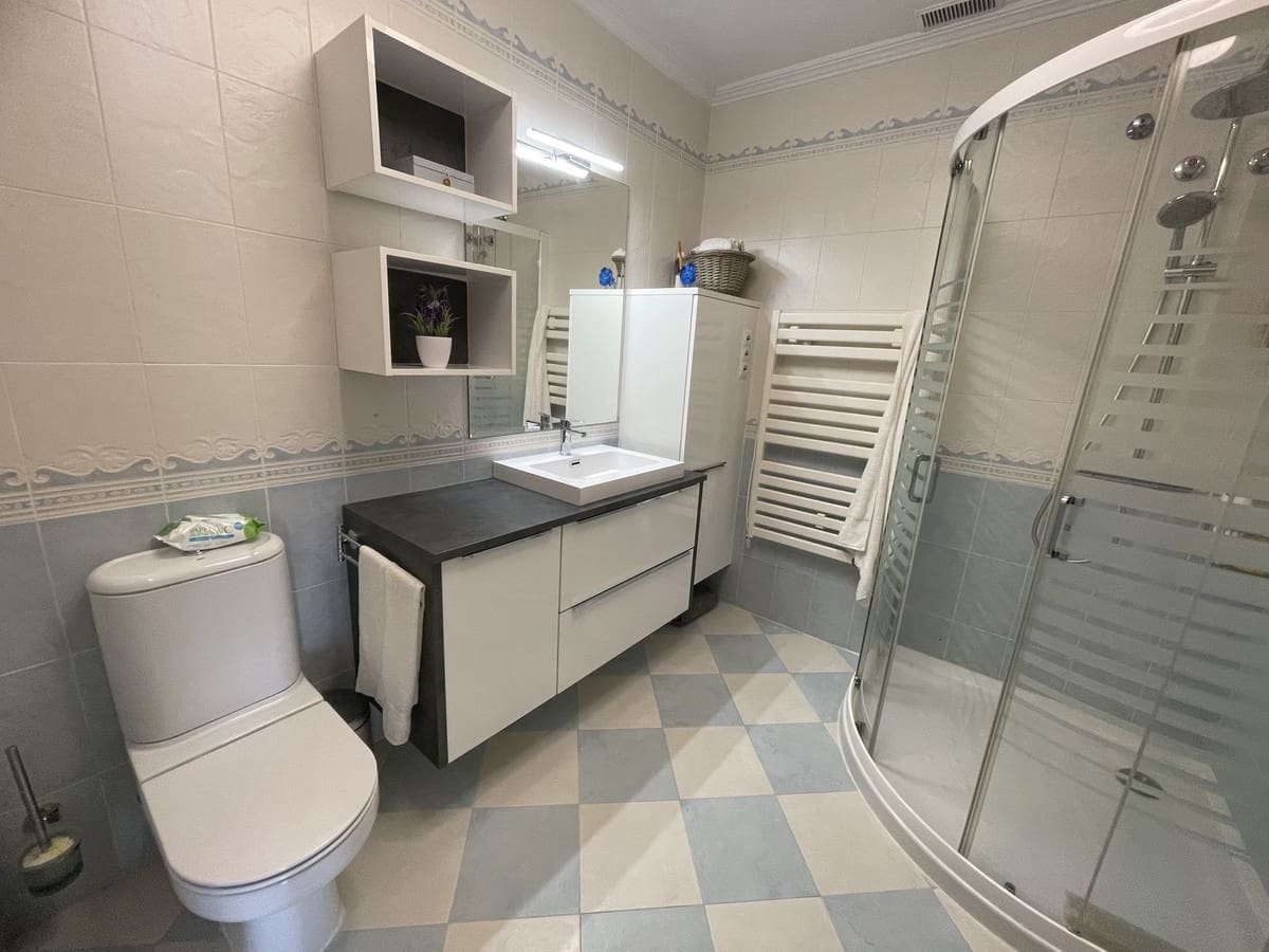 3 quarto Moradia Geminada para venda em Torre de la Horadada com piscina - 399 000 € (Ref: 9504030)