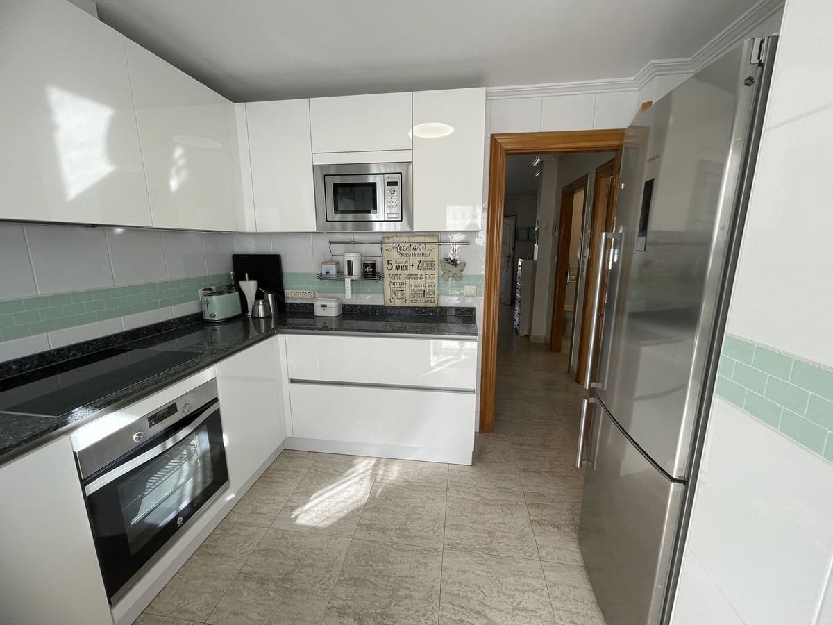 3 soveværelse Semi-Rækkehus til salg i Torre de la Horadada med swimmingpool - € 399.000 (Ref: 9504030)