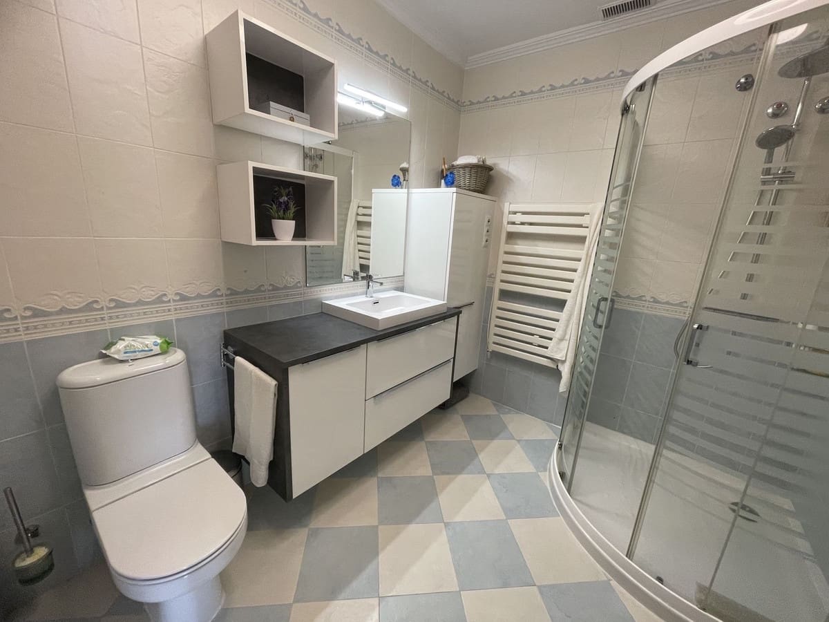 3 soveværelse Semi-Rækkehus til salg i Torre de la Horadada med swimmingpool - € 399.000 (Ref: 9504030)