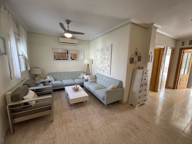 3 soverom Kjedet enebolig til salgs i Torre de la Horadada, Pilar de la Horadada med svømmebasseng - € 355 000 (Ref: 9504030)