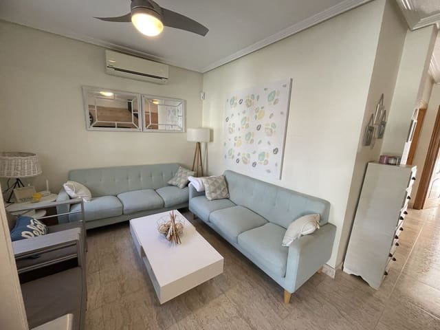 3 soverom Kjedet enebolig til salgs i Torre de la Horadada, Pilar de la Horadada med svømmebasseng - € 355 000 (Ref: 9504030)