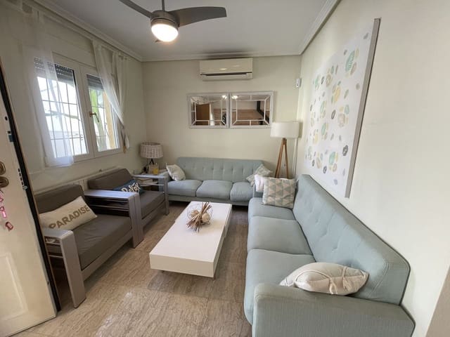 3 soverom Kjedet enebolig til salgs i Torre de la Horadada, Pilar de la Horadada med svømmebasseng - € 355 000 (Ref: 9504030)