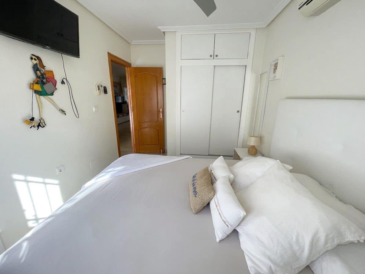 3 makuuhuone Paritalo myytävänä paikassa Pilar de la Horadada mukana uima-altaan - 355 000 € (Ref: 9504030)