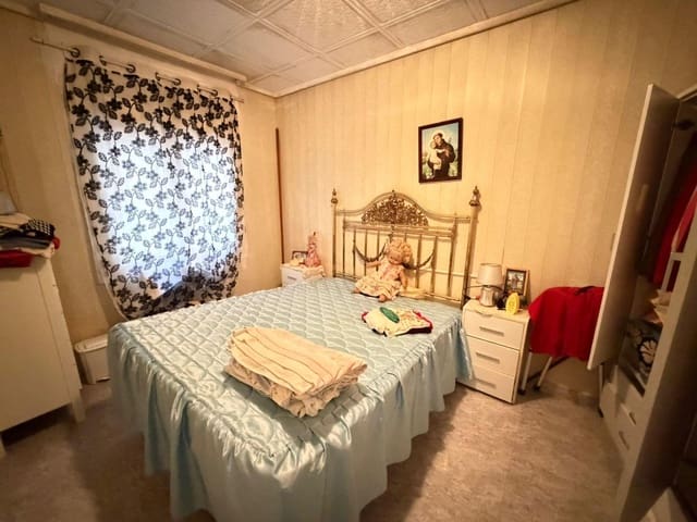 Apartamento de 3 habitaciones en Las Piscinas Naturales, Torrevieja en venta - 161.900 € (Ref: 9513325)