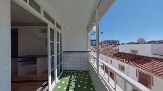 3 slaapkamer Appartement te koop in Centro, Estepona - € 217.400 (Ref: 9513327)