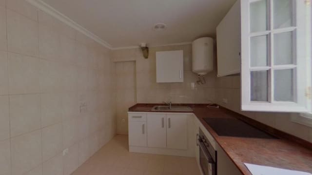 3 slaapkamer Appartement te koop in Centro, Estepona - € 217.400 (Ref: 9513327)