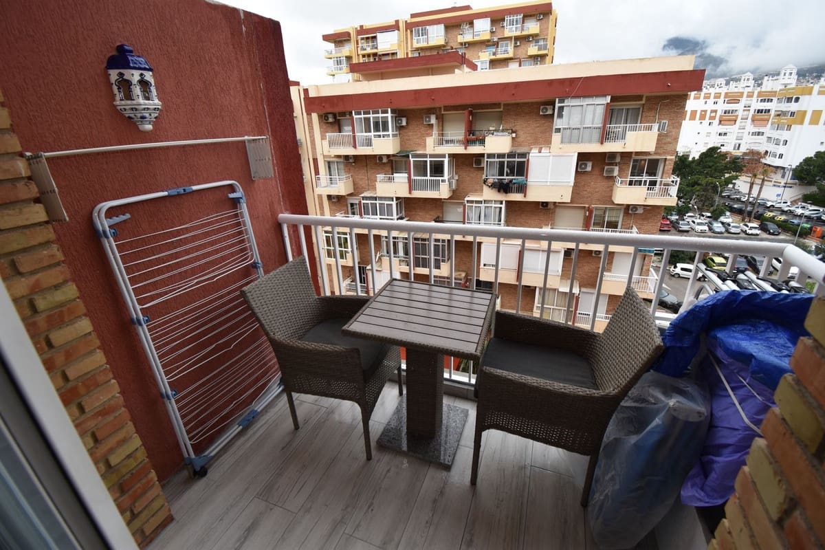 Apartamento en Benalmádena en venta con piscina - 179.000 € (Ref: 9518749)