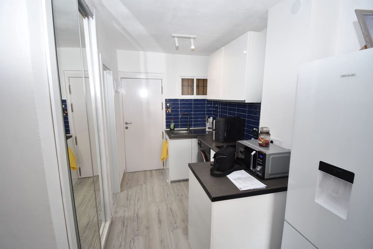 Appartement à vendre à Benalmadena avec piscine - 179 000 € (Ref: 9518749)