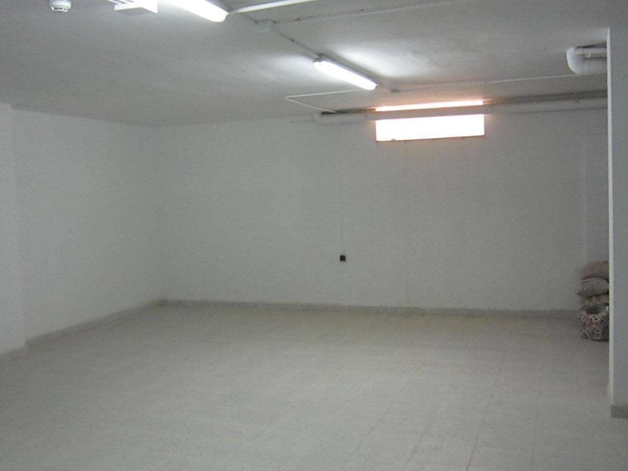 3 bedroom Villa for sale in Torrevieja - € 420,000 (Ref: 9518763)