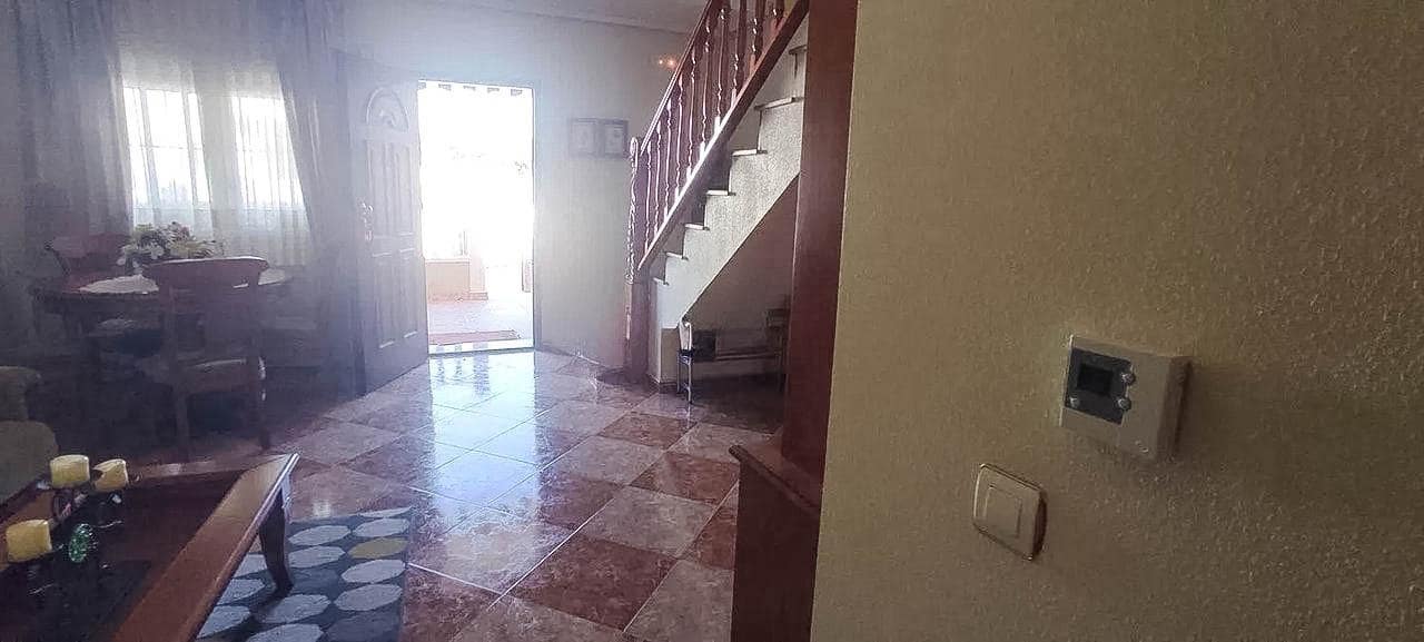 3 sovrum Hus till salu i Torrevieja med pool - 259 000 € (Ref: 9518764)